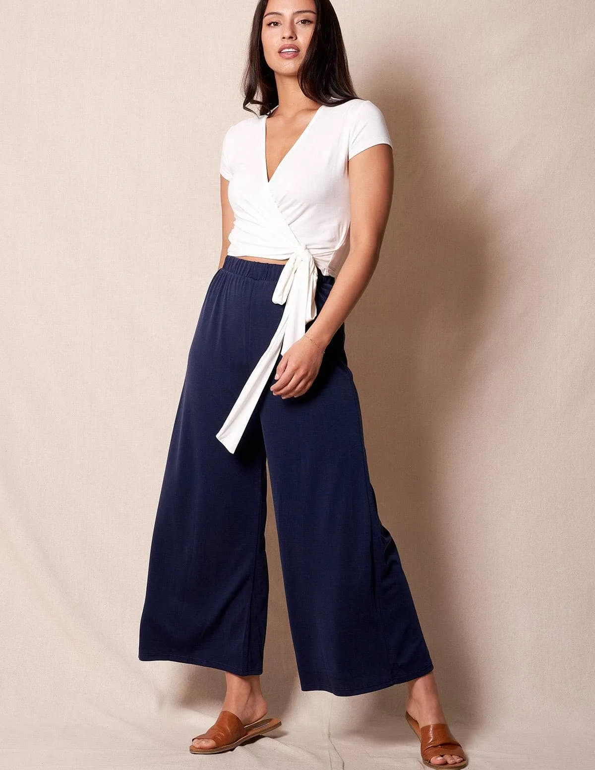 Eva Flowy Pants - Navy