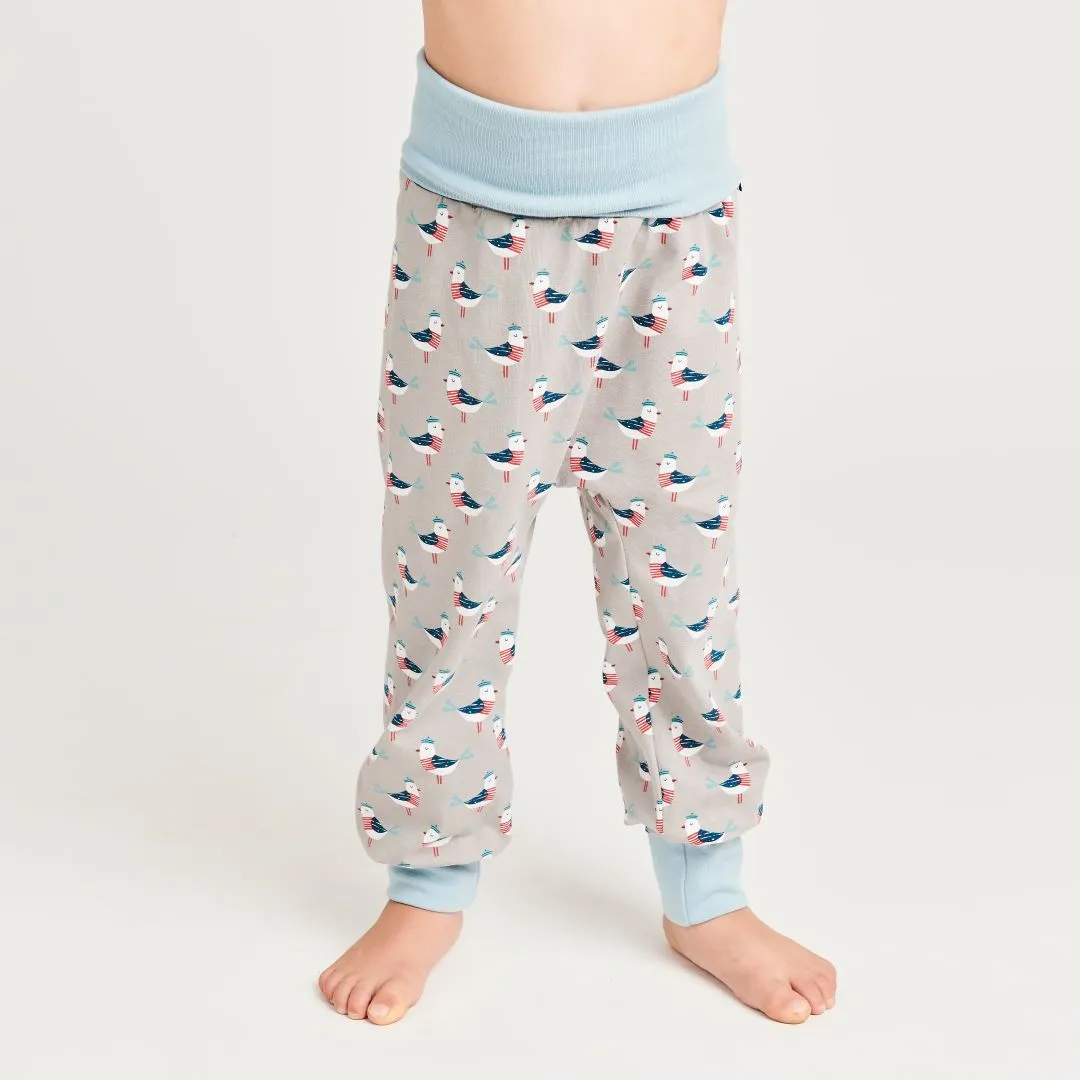 Organic rib pants "Seagull Fiete" made from 95% organic cotton and 5% elasthane