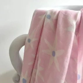 SEAKABOO SWADDLE | STAR LILY