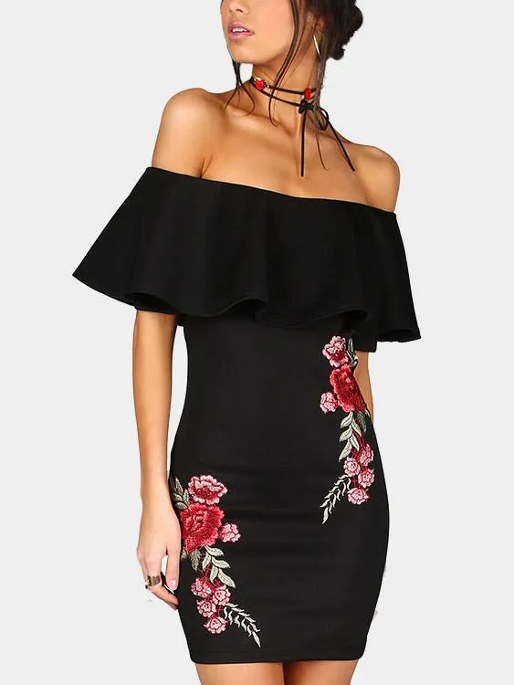 Wholesale Black Off The Shoulder Short Sleeve Embroidered Tiered Dresses