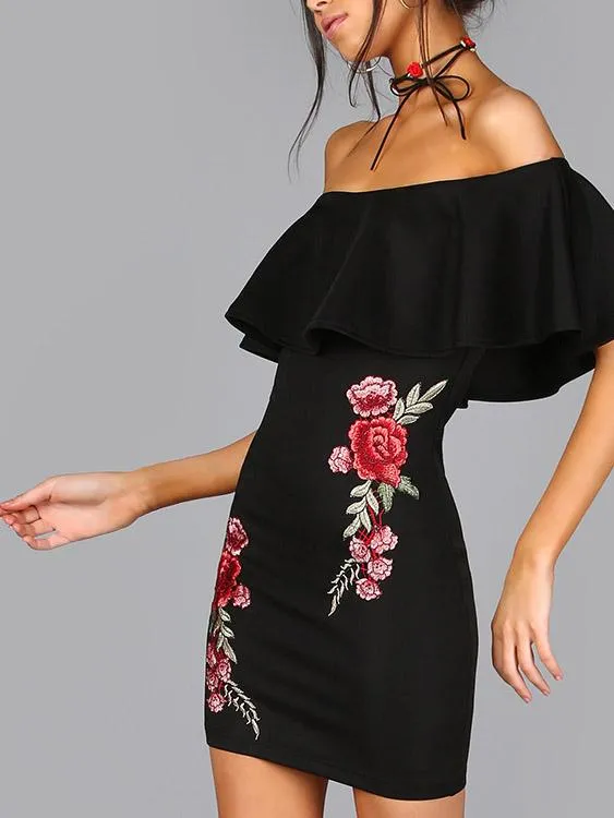 Wholesale Black Off The Shoulder Short Sleeve Embroidered Tiered Dresses